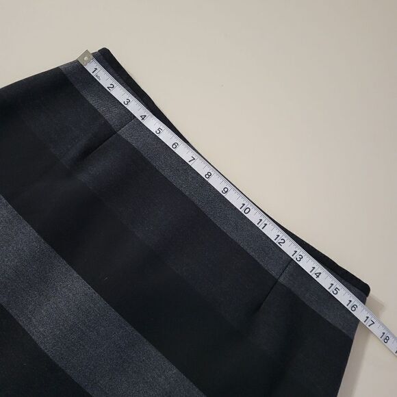 Tahari Arthur S. Levine Black and Gray Stripe Lined Pencil Skirt - Picture 5 of 12